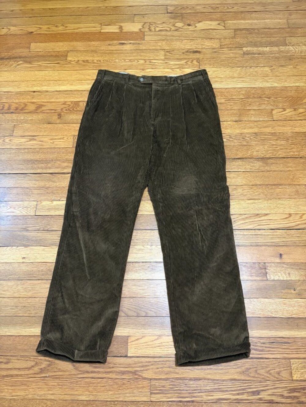 Berle Mens Corduroy Pants Size 38R 38x32 Brown Cotton Pleated Cuffed Trousers